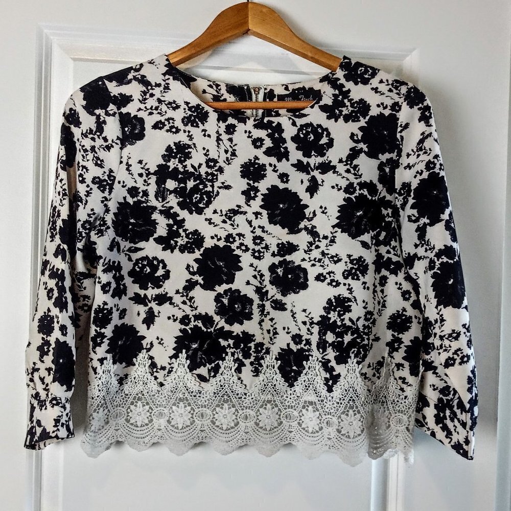 Miss Finch B&W Floral Print Crochet Trim Crop Top